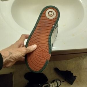 Etnies arto sarri 10.5 green/white